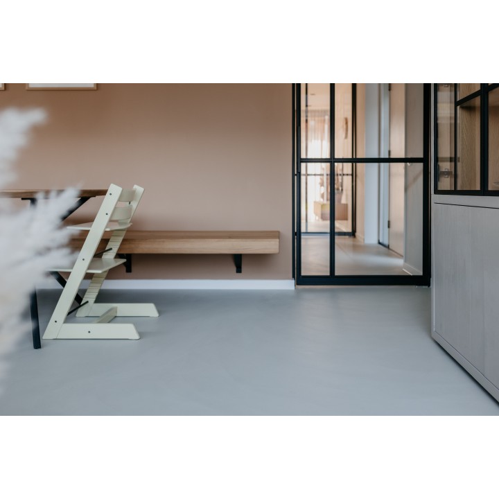 DHZ Lavasteen gietvloer PURE 2.