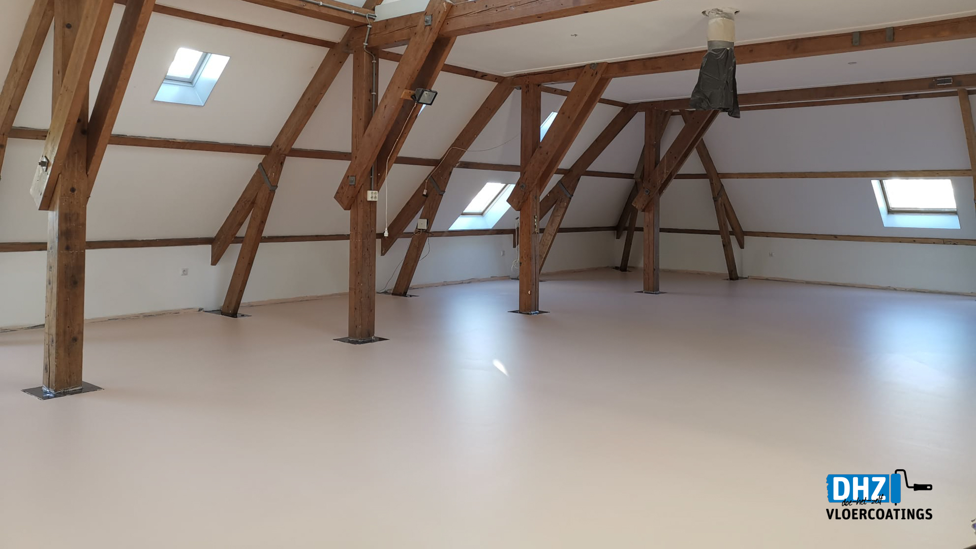 Nylo Topcoat PU/WV & Nylo Finish PU/WV voor de woningvloer